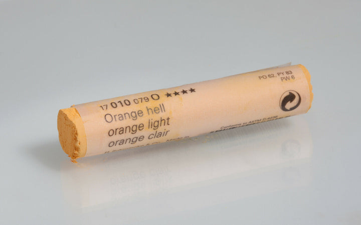 010 B Orange Light Schmincke Pastel