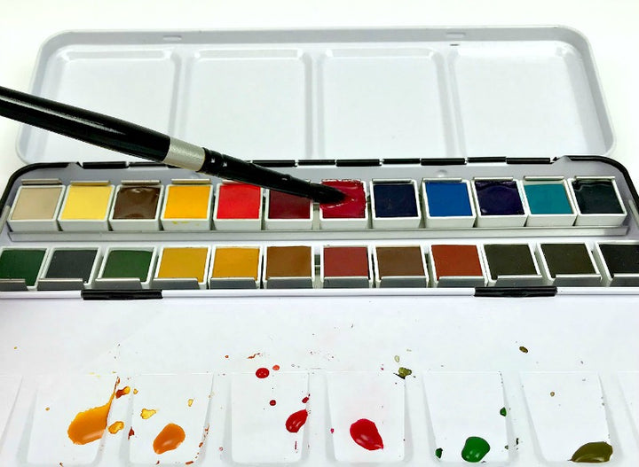 Daniel Smith 24 Color Hand Poured Half Pan Set Tin