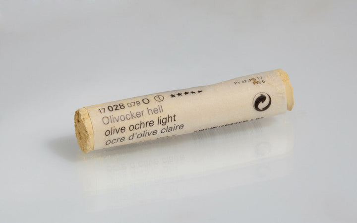 028 B Olive Ochre Lt Schmincke Pastel
