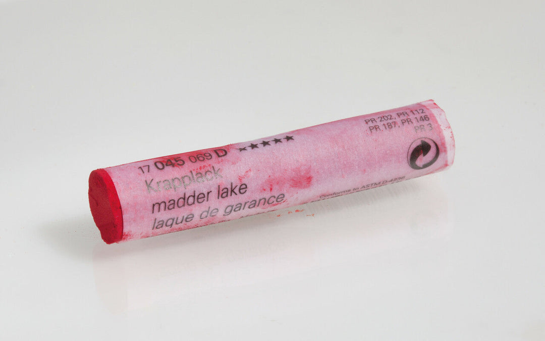 045 B Madder Lake Schmincke Pastel