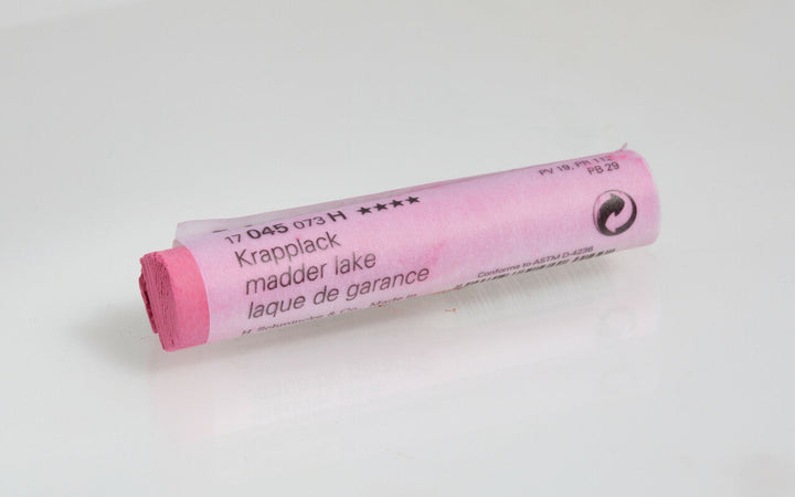 045 B Madder Lake Schmincke Pastel
