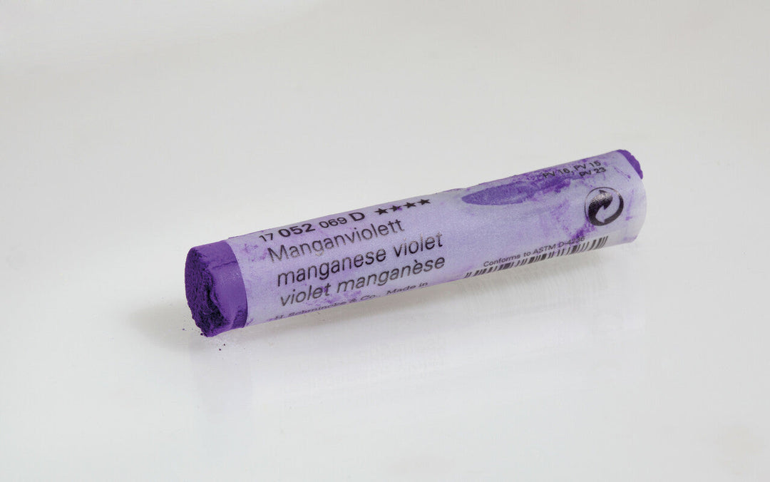052 B Manganese Violet Schmincke Pastel