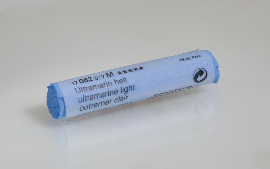 062 B Ultramarine Lt Schmincke Pastel