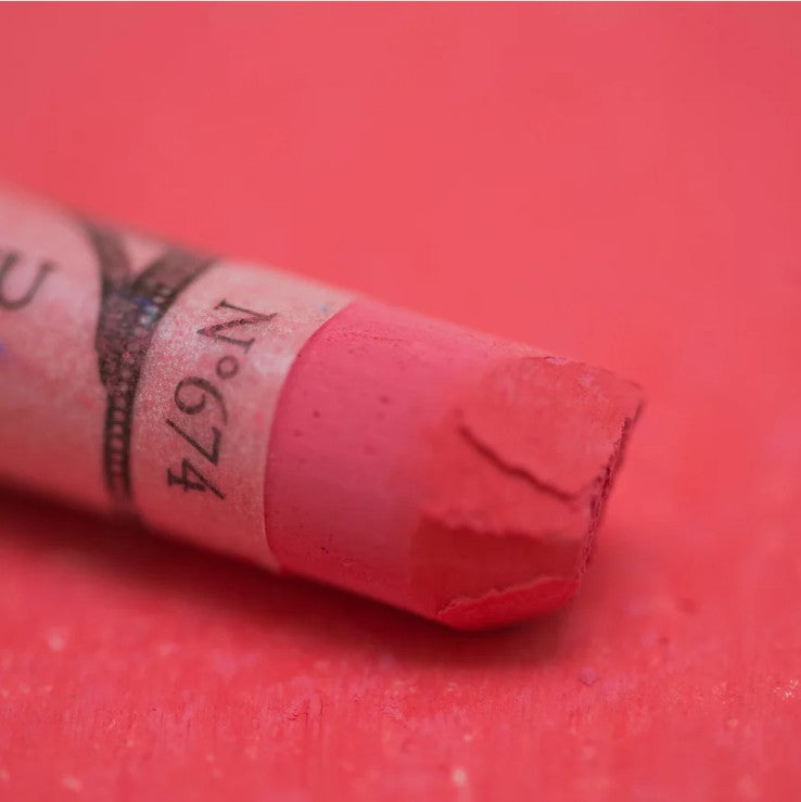 674 Ruby Red Sennelier Extra Soft Pastel