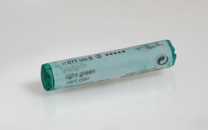 071 B Light Green Schmincke Pastel