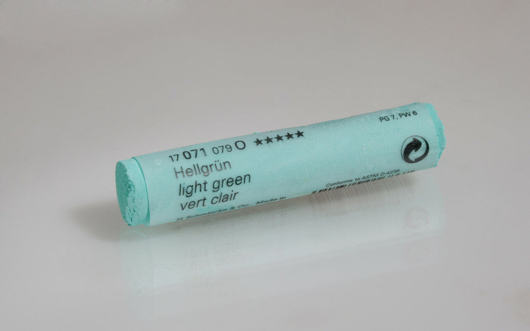 071 B Light Green Schmincke Pastel