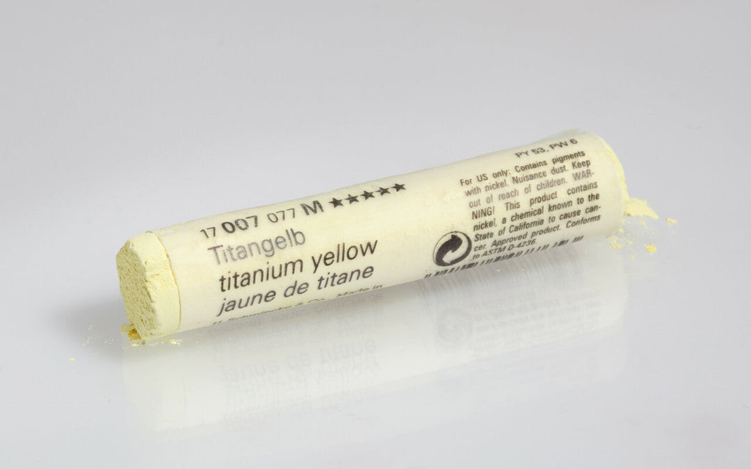 007 B Titanium Yellow Schmincke Pastel