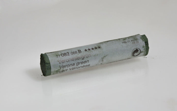 082 B Verona Green Schmincke Pastel