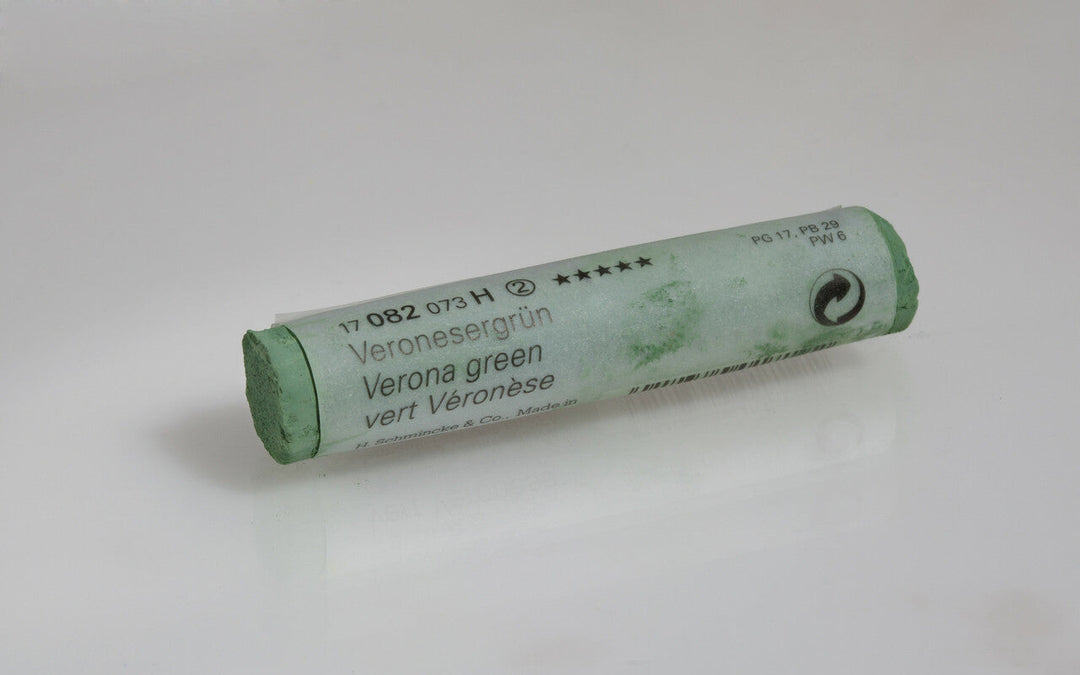 082 B Verona Green Schmincke Pastel