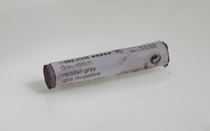 092 B Reddish Grey Schmincke Pastel