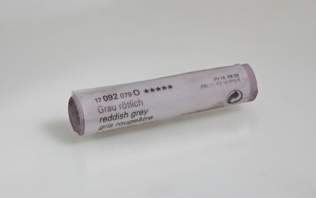092 B Reddish Grey Schmincke Pastel