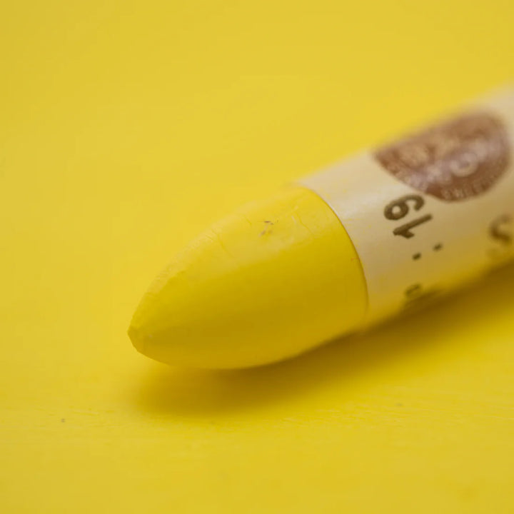 019 Lemon Yellow Sennelier Oil Pastel