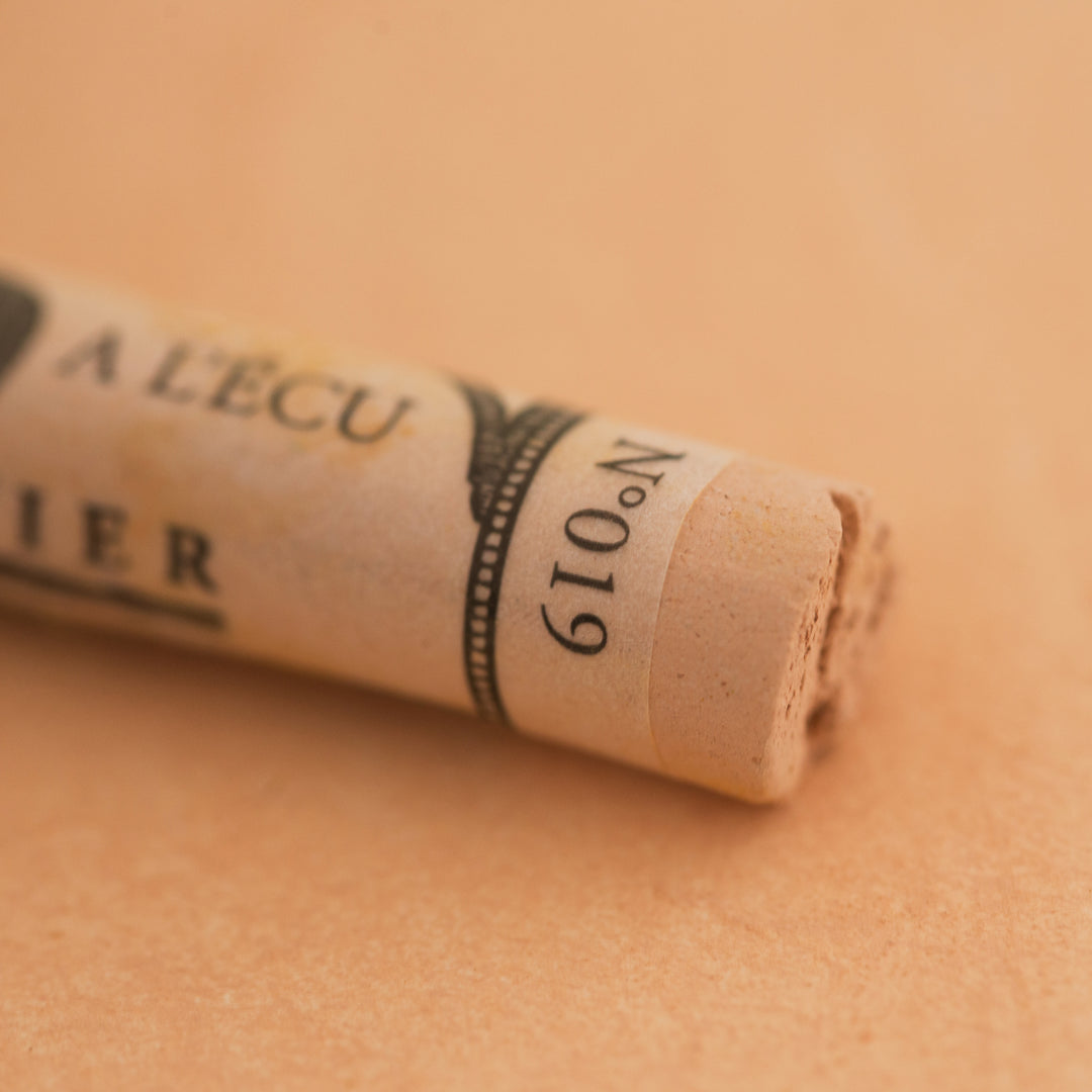 19 Flesh Ochre Sennelier Extra Soft Pastel