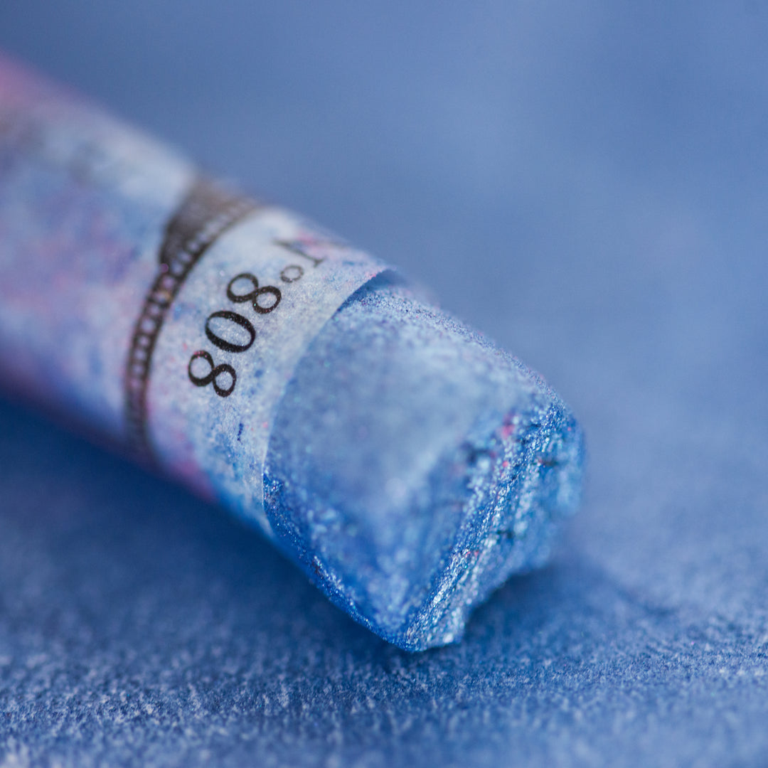 808 Iridescent Bright Blue Sennelier Extra Soft Pastel