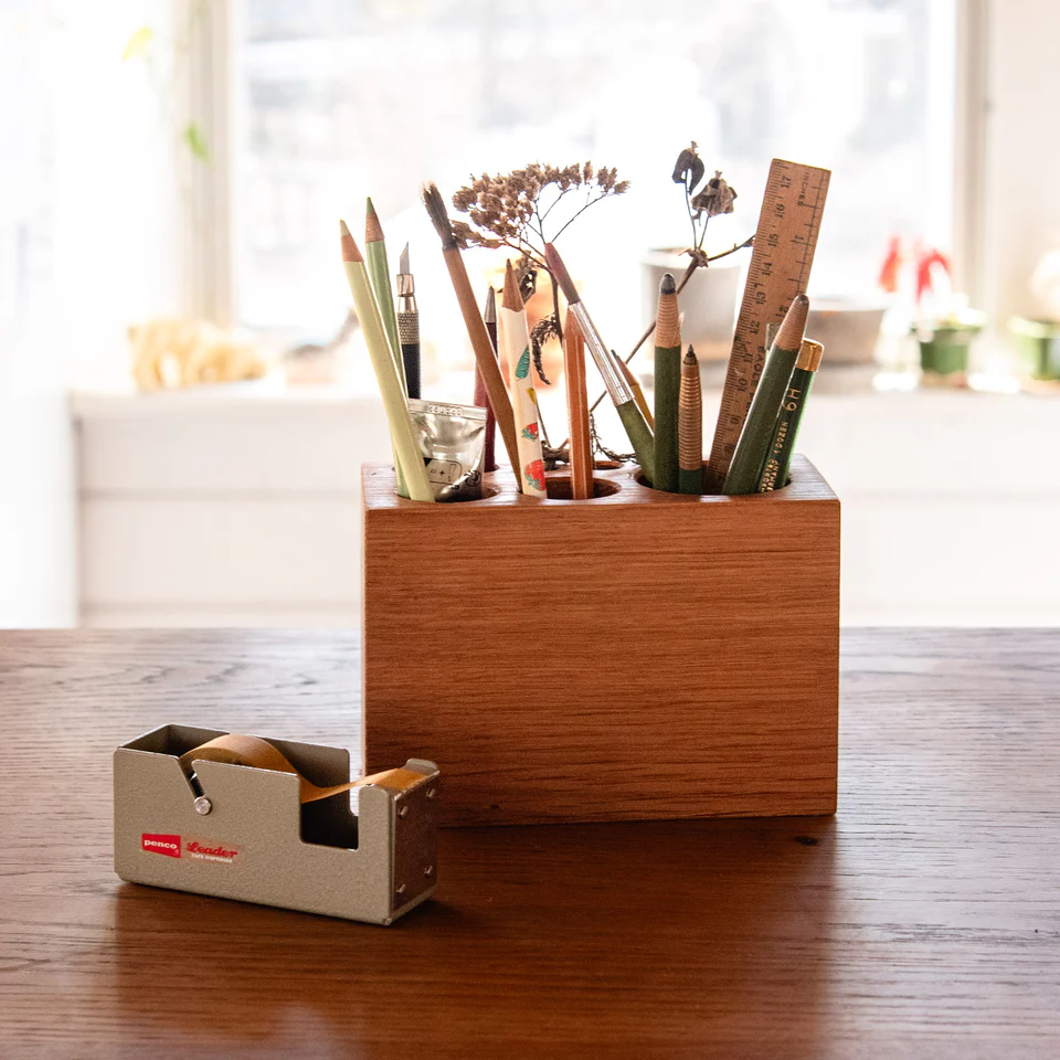 Desk Caddy Medium in Oak